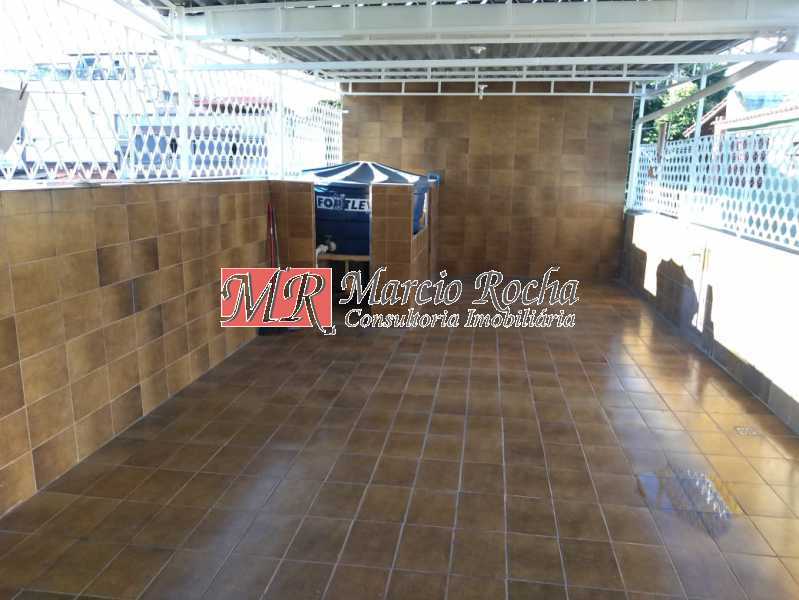 Casa de Vila à venda com 2 quartos, 105m² - Foto 14