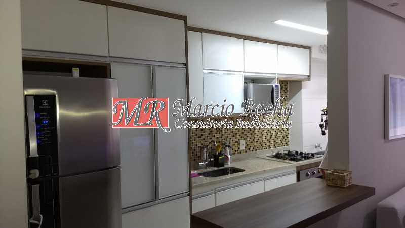 Apartamento à venda com 2 quartos, 65m² - Foto 12