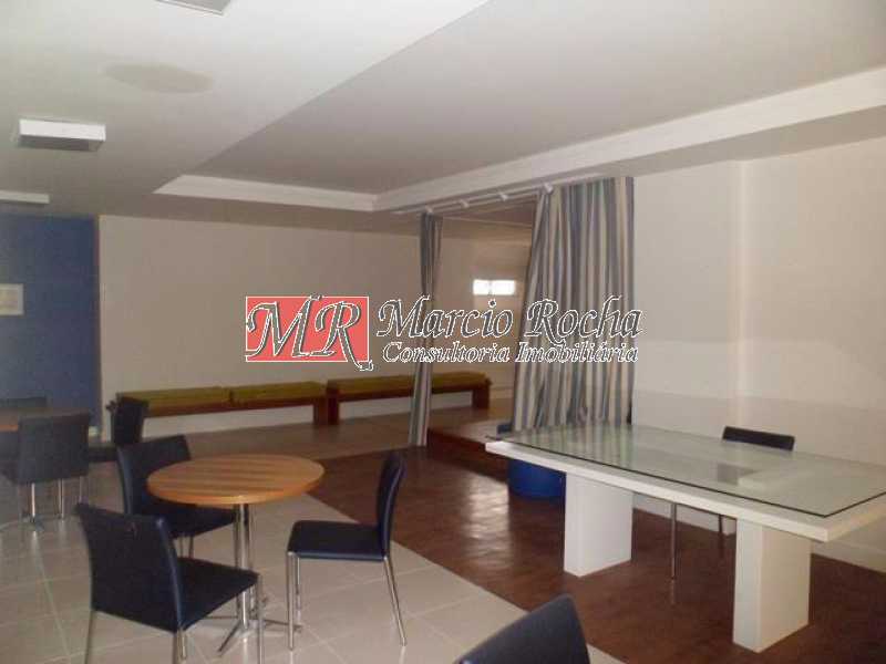 Apartamento à venda com 2 quartos, 65m² - Foto 21