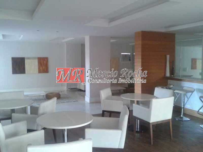 Apartamento à venda com 2 quartos, 65m² - Foto 24