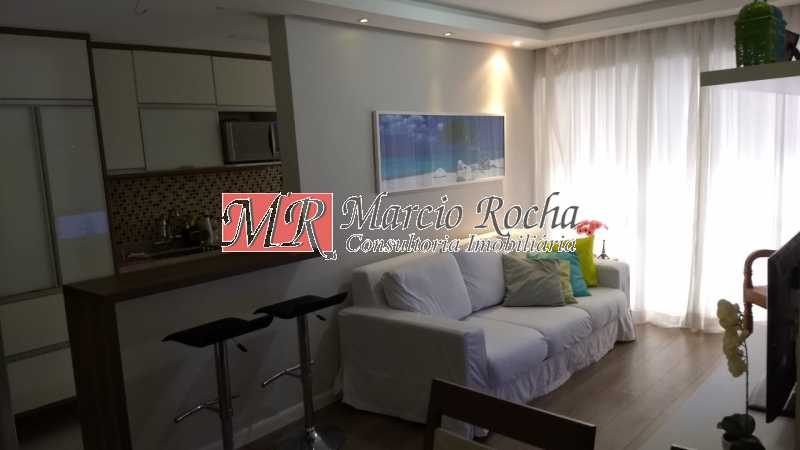 Apartamento à venda com 2 quartos, 65m² - Foto 25