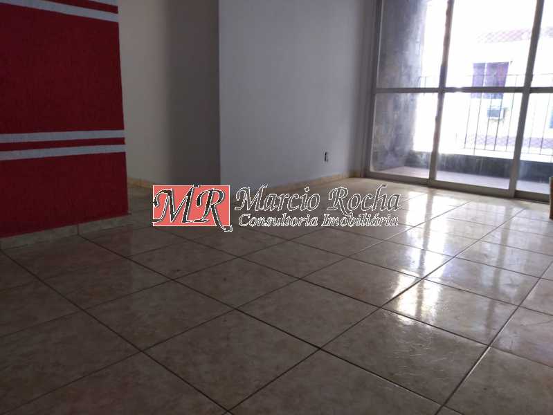 Apartamento à venda com 2 quartos, 65m² - Foto 1