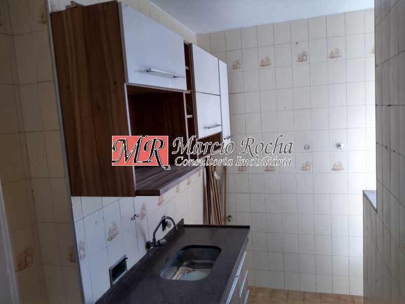 Apartamento à venda com 2 quartos, 65m² - Foto 7