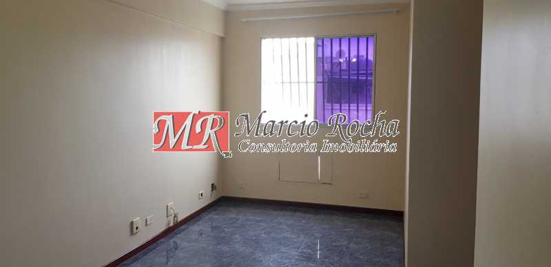 Apartamento à venda com 2 quartos, 58m² - Foto 4