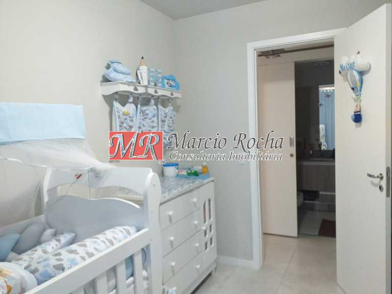 Apartamento à venda com 2 quartos, 62m² - Foto 11