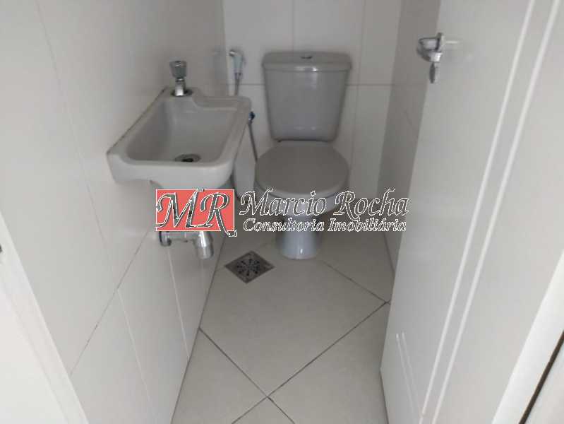 Apartamento à venda com 2 quartos, 74m² - Foto 18