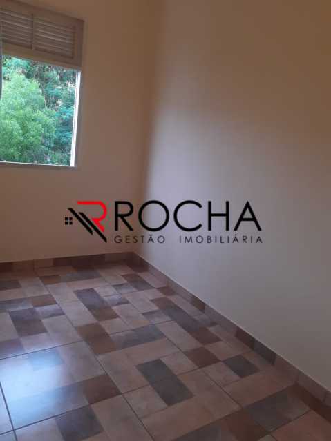 Apartamento à venda com 2 quartos, 70m² - Foto 2