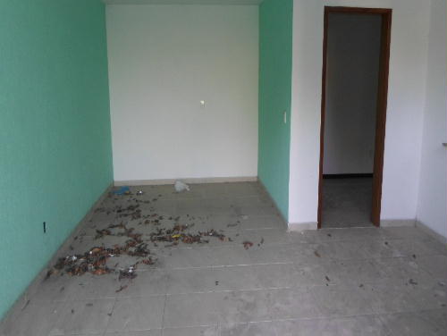 Casa à venda com 2 quartos, 119m² - Foto 2