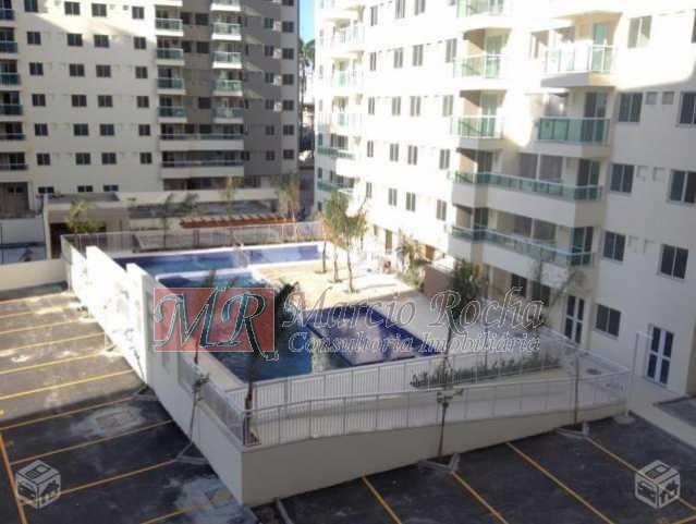 Apartamento à venda com 2 quartos, 66m² - Foto 3