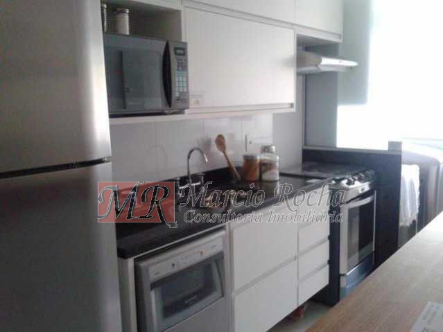 Apartamento à venda com 3 quartos, 85m² - Foto 11