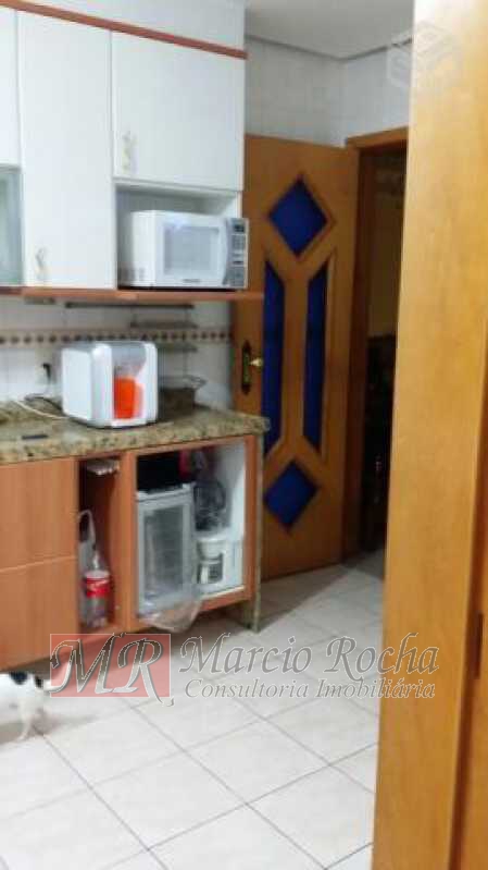 Apartamento à venda com 3 quartos, 140m² - Foto 17