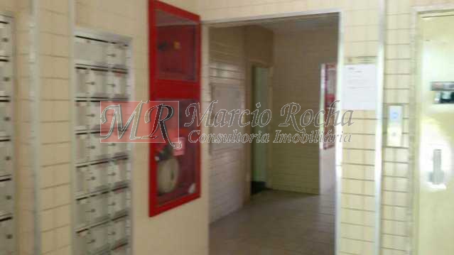 Apartamento à venda com 2 quartos, 58m² - Foto 13