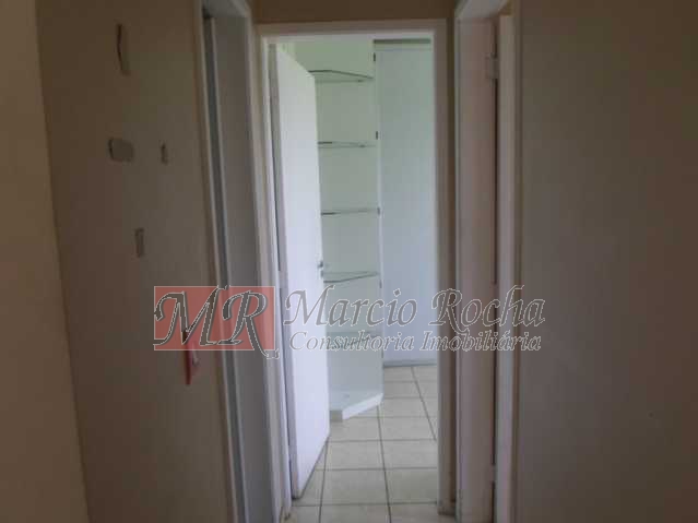 Apartamento à venda com 2 quartos, 70m² - Foto 9