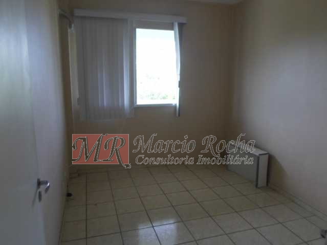 Apartamento à venda com 2 quartos, 70m² - Foto 12