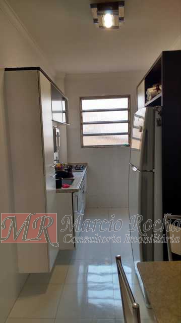 Apartamento à venda com 3 quartos, 90m² - Foto 9