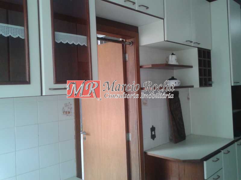 Apartamento à venda com 3 quartos, 120m² - Foto 14