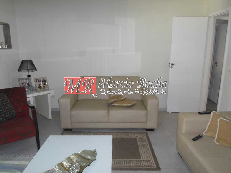 Apartamento à venda com 3 quartos, 110m² - Foto 4