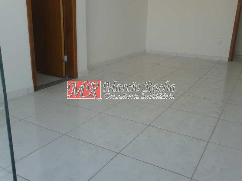 Casa à venda com 3 quartos, 100m² - Foto 21