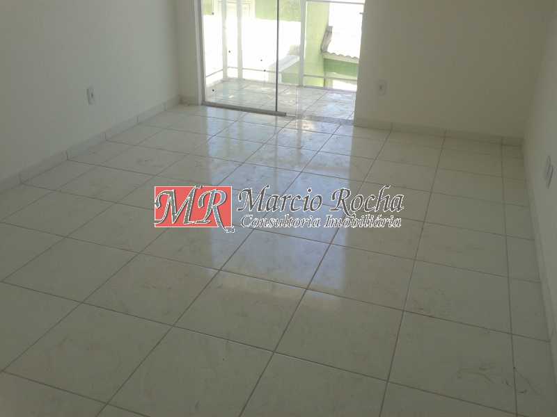 Casa à venda com 3 quartos, 100m² - Foto 22