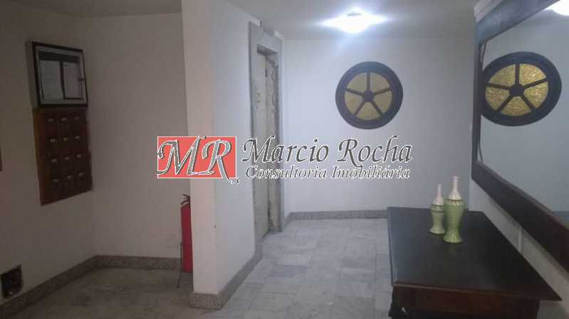 Apartamento à venda com 2 quartos, 66m² - Foto 19