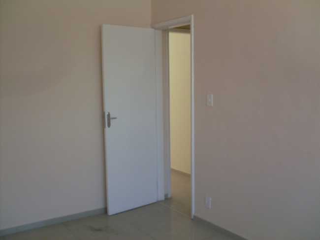 Apartamento à venda com 2 quartos, 60m² - Foto 10