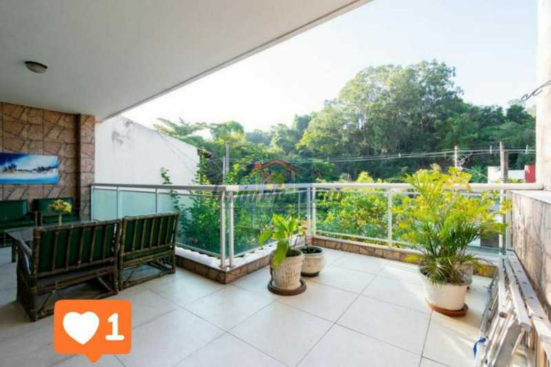 Casa à venda com 4 quartos, 238m² - Foto 2