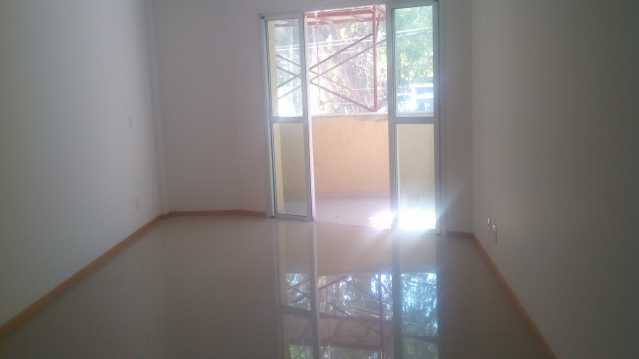 Apartamento à venda com 2 quartos, 59m² - Foto 2