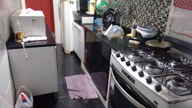 Apartamento à venda com 2 quartos, 62m² - Foto 15