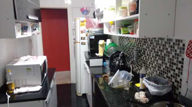 Apartamento à venda com 2 quartos, 62m² - Foto 16