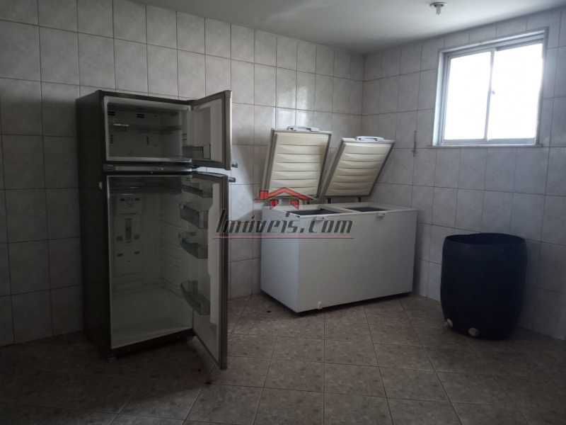 Apartamento à venda com 2 quartos, 70m² - Foto 18