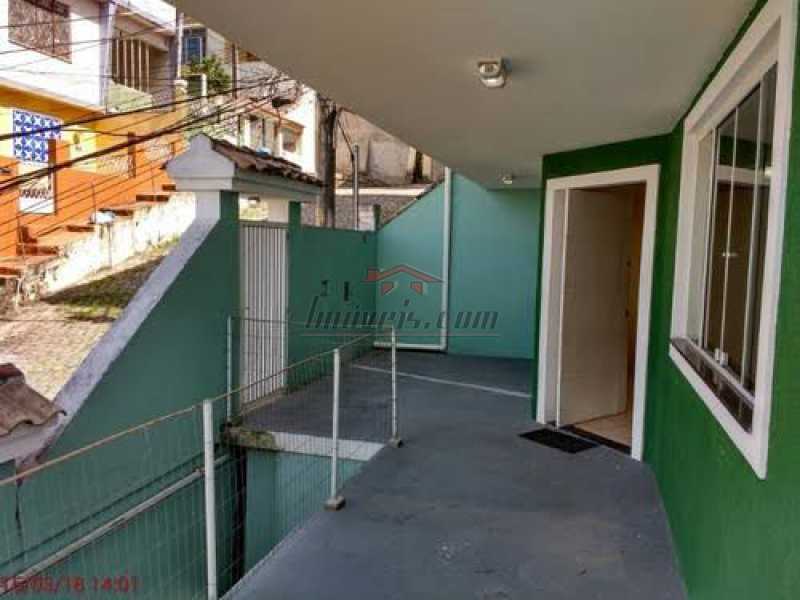 Casa à venda com 3 quartos, 300m² - Foto 2