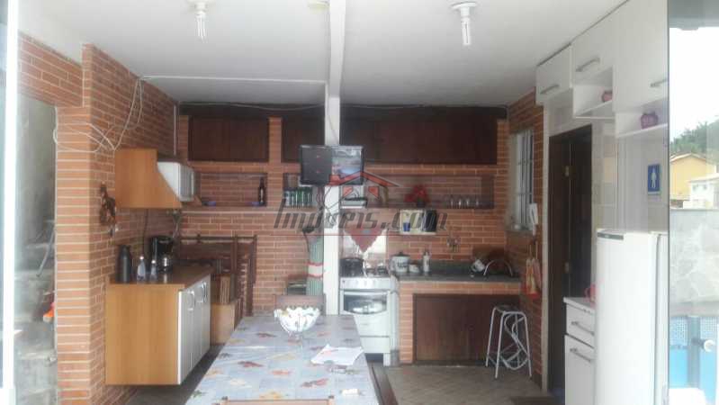 Casa à venda com 5 quartos, 300m² - Foto 14