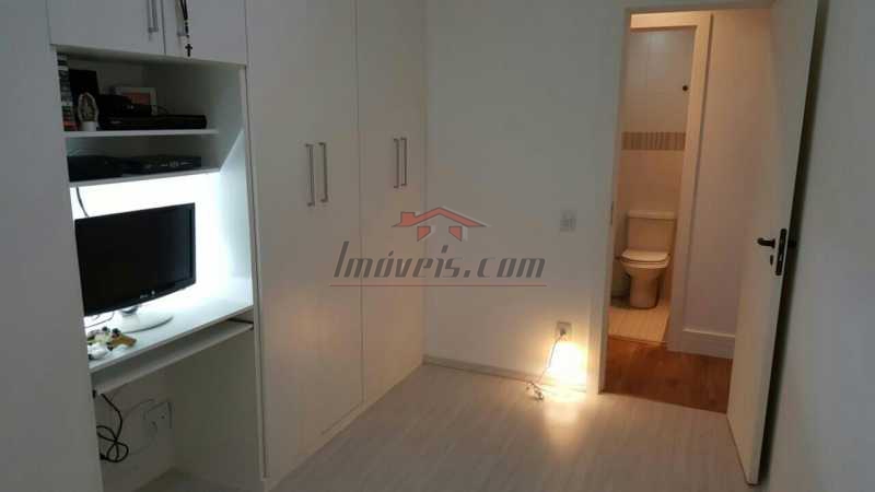 Apartamento à venda com 2 quartos, 67m² - Foto 12