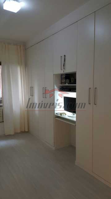 Apartamento à venda com 2 quartos, 67m² - Foto 11