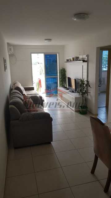 Apartamento à venda com 2 quartos, 66m² - Foto 2