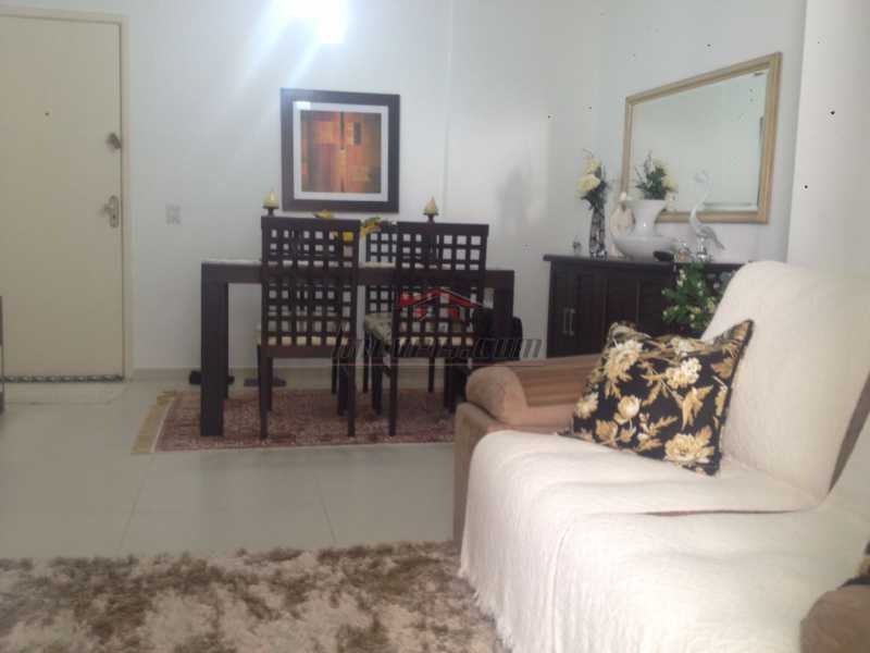 Apartamento à venda com 2 quartos, 75m² - Foto 6