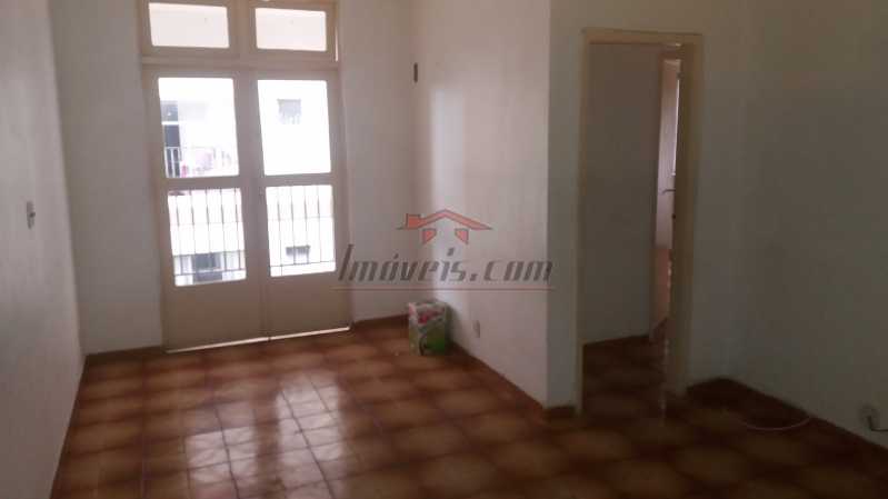 Apartamento à venda com 2 quartos, 69m² - Foto 2