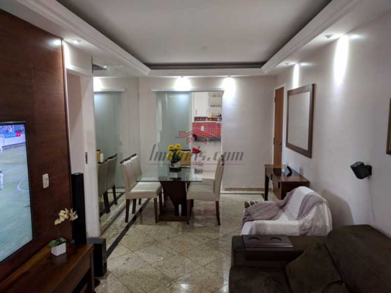 Apartamento à venda com 2 quartos, 85m² - Foto 5