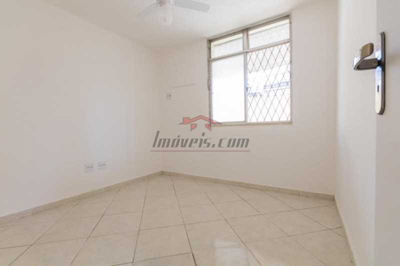 Apartamento à venda com 2 quartos, 75m² - Foto 8