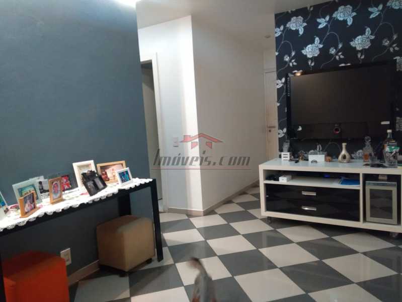 Apartamento à venda com 2 quartos, 60m² - Foto 1