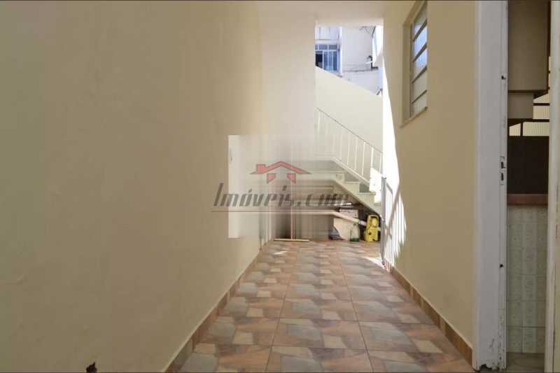 Casa à venda com 2 quartos, 220m² - Foto 14