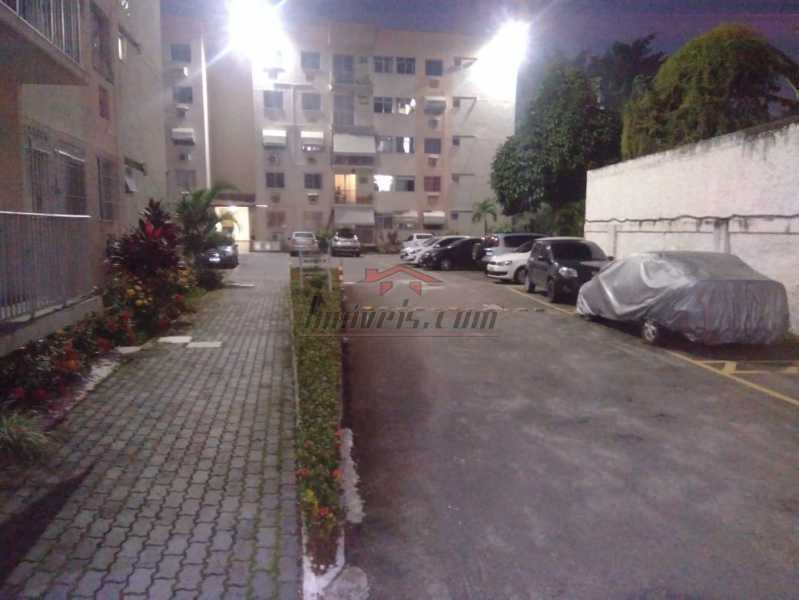 Apartamento à venda com 2 quartos, 60m² - Foto 15