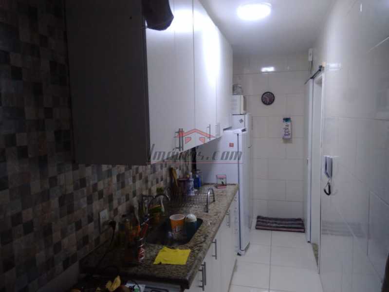 Apartamento à venda com 2 quartos, 60m² - Foto 13