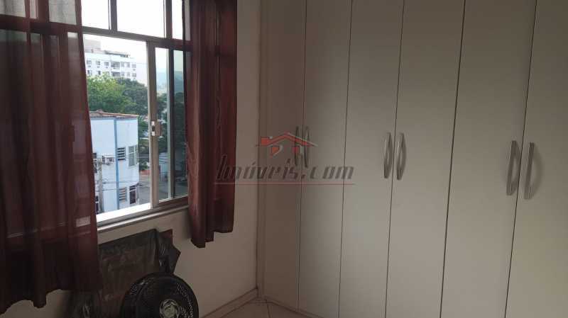 Apartamento à venda com 2 quartos, 64m² - Foto 9