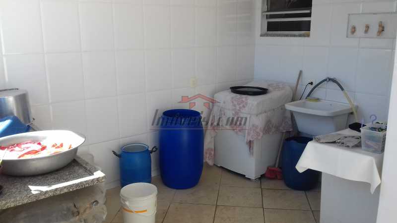 Casa de Condomínio à venda com 8 quartos, 380m² - Foto 27