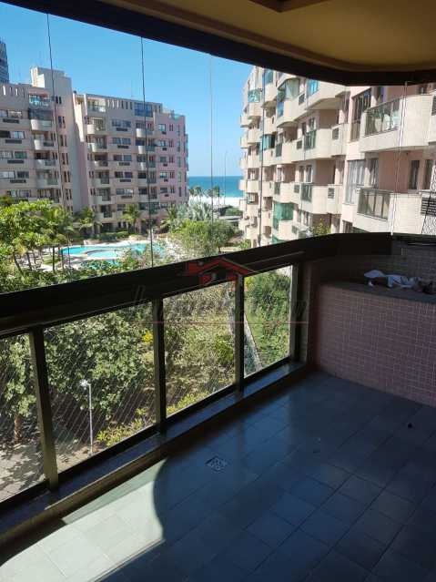 Apartamento à venda com 2 quartos, 100m² - Foto 2