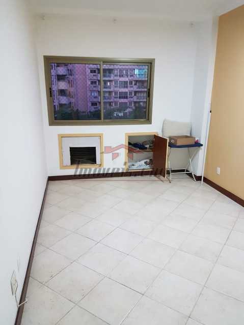 Apartamento à venda com 2 quartos, 100m² - Foto 14