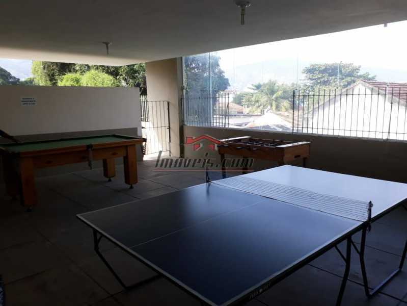 Apartamento à venda com 2 quartos, 60m² - Foto 18