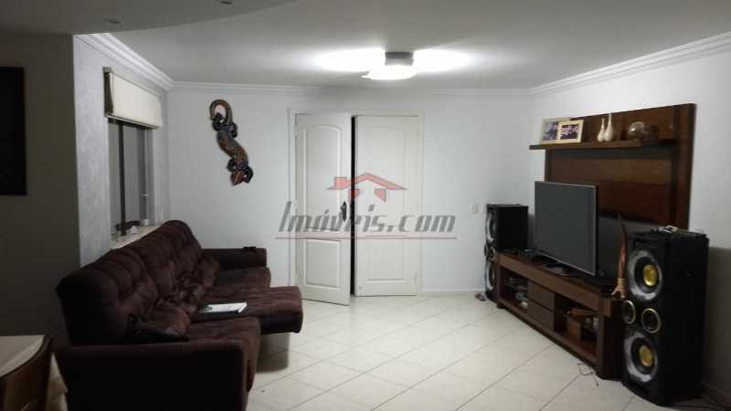 Casa de Condomínio à venda com 4 quartos, 190m² - Foto 18