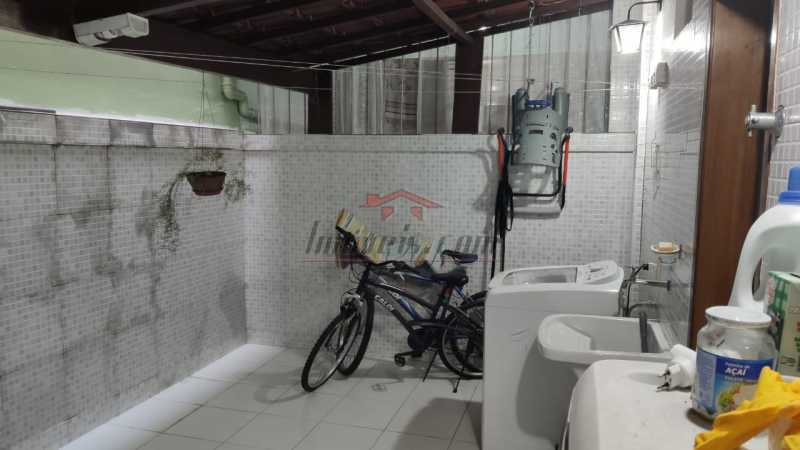 Apartamento à venda com 2 quartos, 64m² - Foto 14